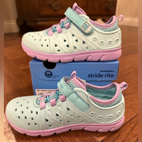 Girls Stride Rite Made 2 Play shoes - size 11 - Picture 4 of 7